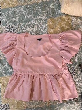Express Blush Pink Ruffled Sleeve Scoop Neck Top, USED